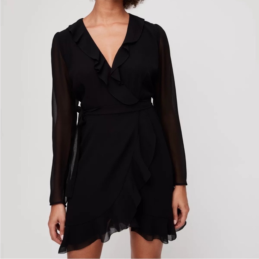 Wilfred Aritzia Louise Black Wrap Dress